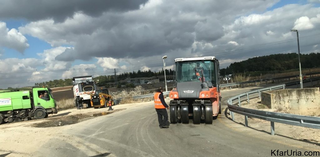 עבודות בכביש הגישה של כפר אוריה דצמבר 2016 1
