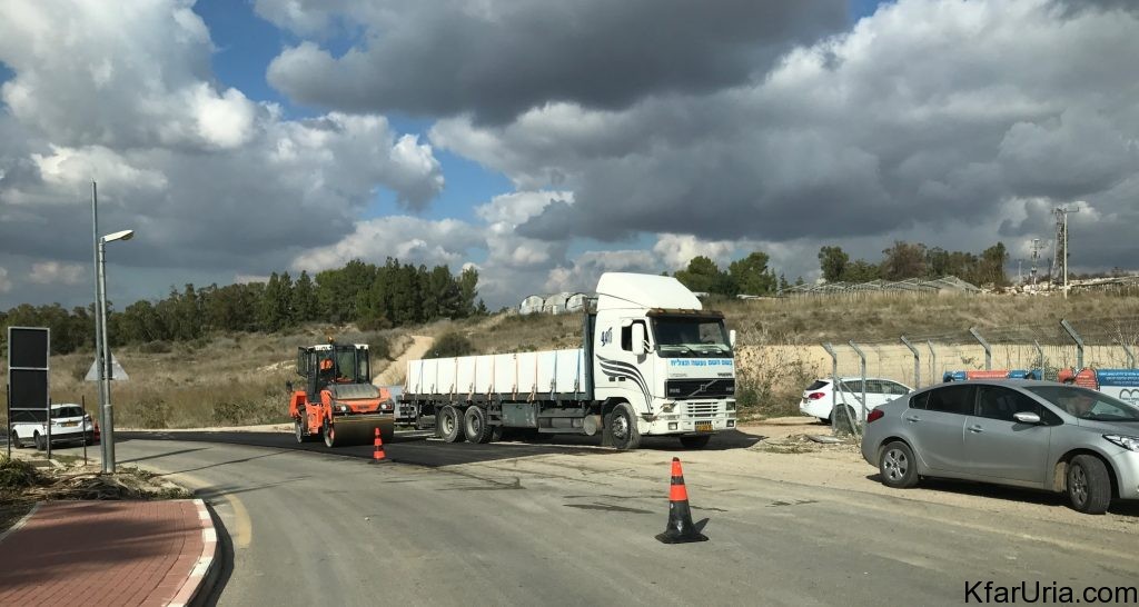 %עבודות בכביש הגישה של כפר אוריה דצמבר 2016 6